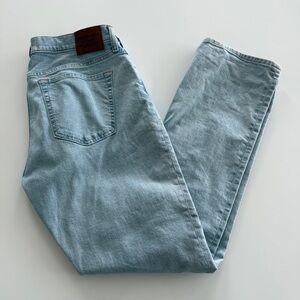 Abercrombie & Fitch Men's Straight Jeans - Light Blue